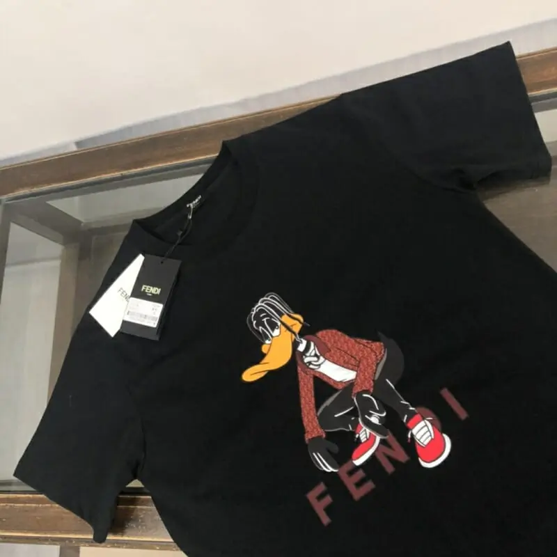 fendi t-shirt manches courtes pour unisexe s_12661501